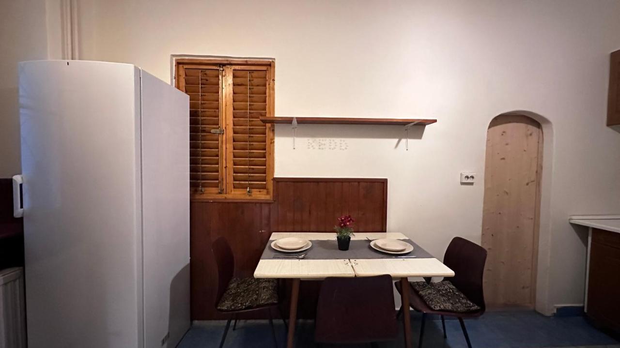Damjanich Apartment - Budapest — Fotók 3
